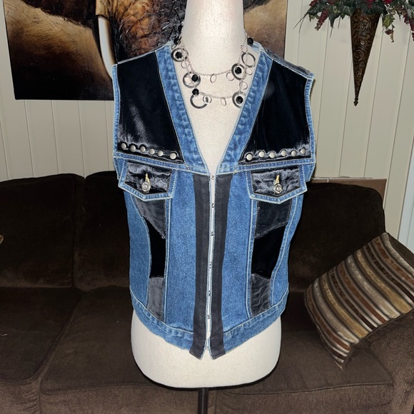 Carole Little Street Wear • Denim • Blue/Black • Silk Patchwork • Medium • Vest - Picture 9 of 12